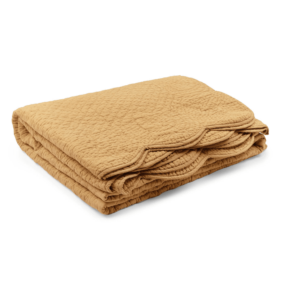 Nina Scalloped Bedspread