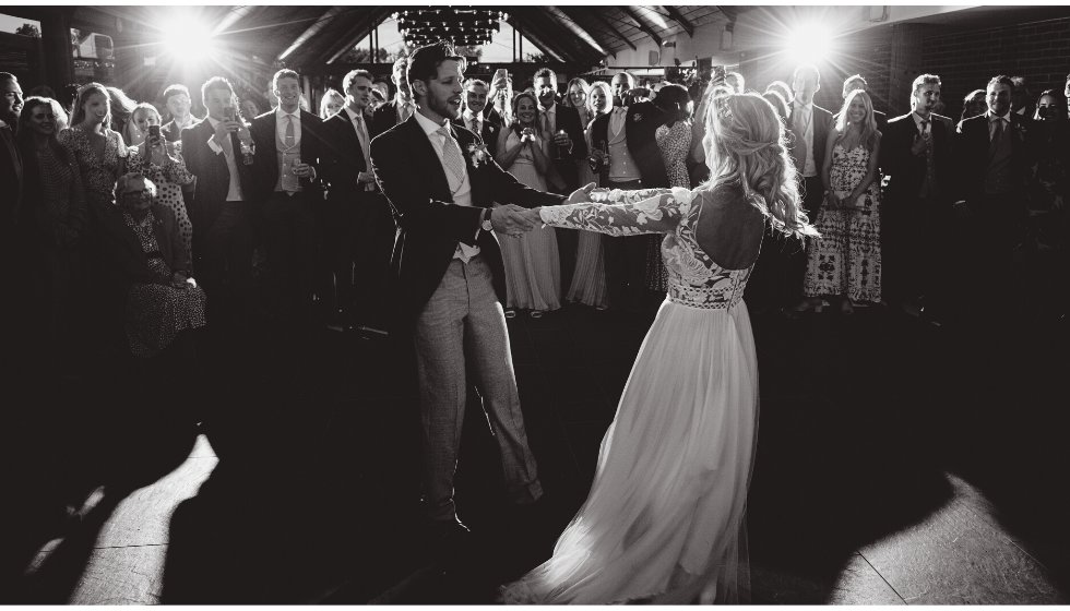 Poppy and Freddie's first dance to 'Paradise' by George Ezra