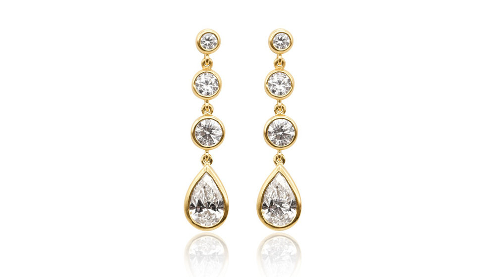 Droplets diamond earrings.
