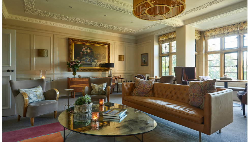  A luxurious sitting room in the Foxhill Manor estate. 