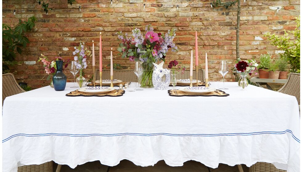 At Home with Isabella Foulger From the Wedding Edition: Pink, Blue and Violet Summer Tablescape