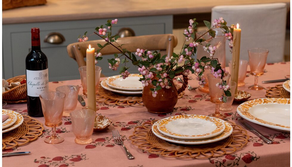 The Art of Entertaining, How to Host a Dinner Party with Louise Roe and Marlo Wines: Autumn Tablescape with Candles